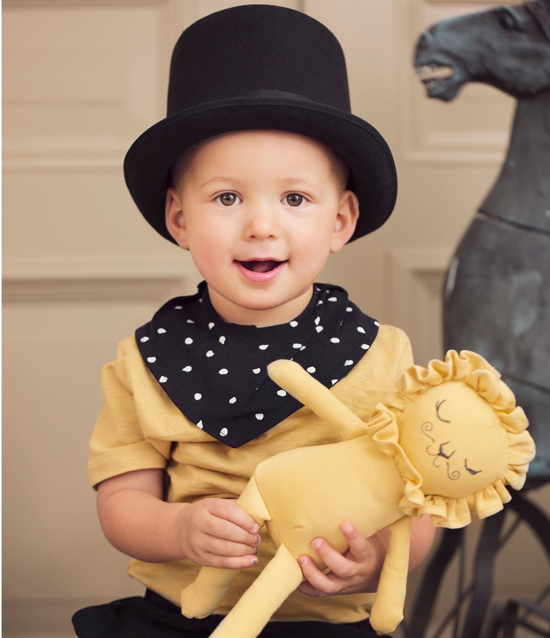 Lev Elodie Details - Sweet Honey Harry