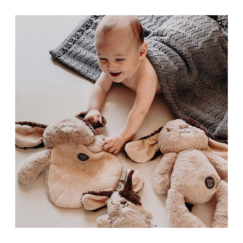 OB Designs Mazlík plyšový pejsek, Taupe (tmavá skvrna)