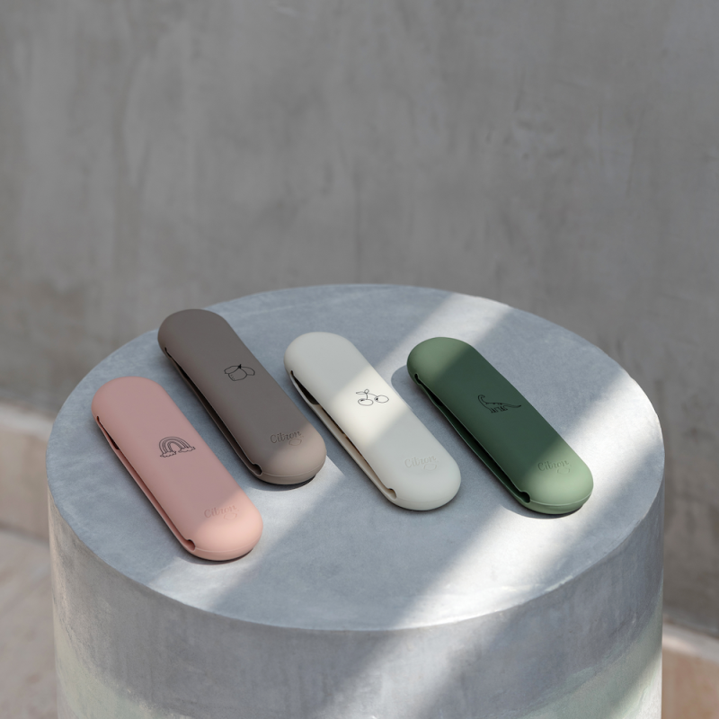 Citron Set příborů se silikonovým pouzdrem - Brown / Lemon