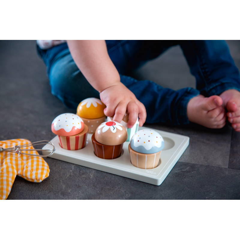 TRYCO Dřevěný Cupcake Set