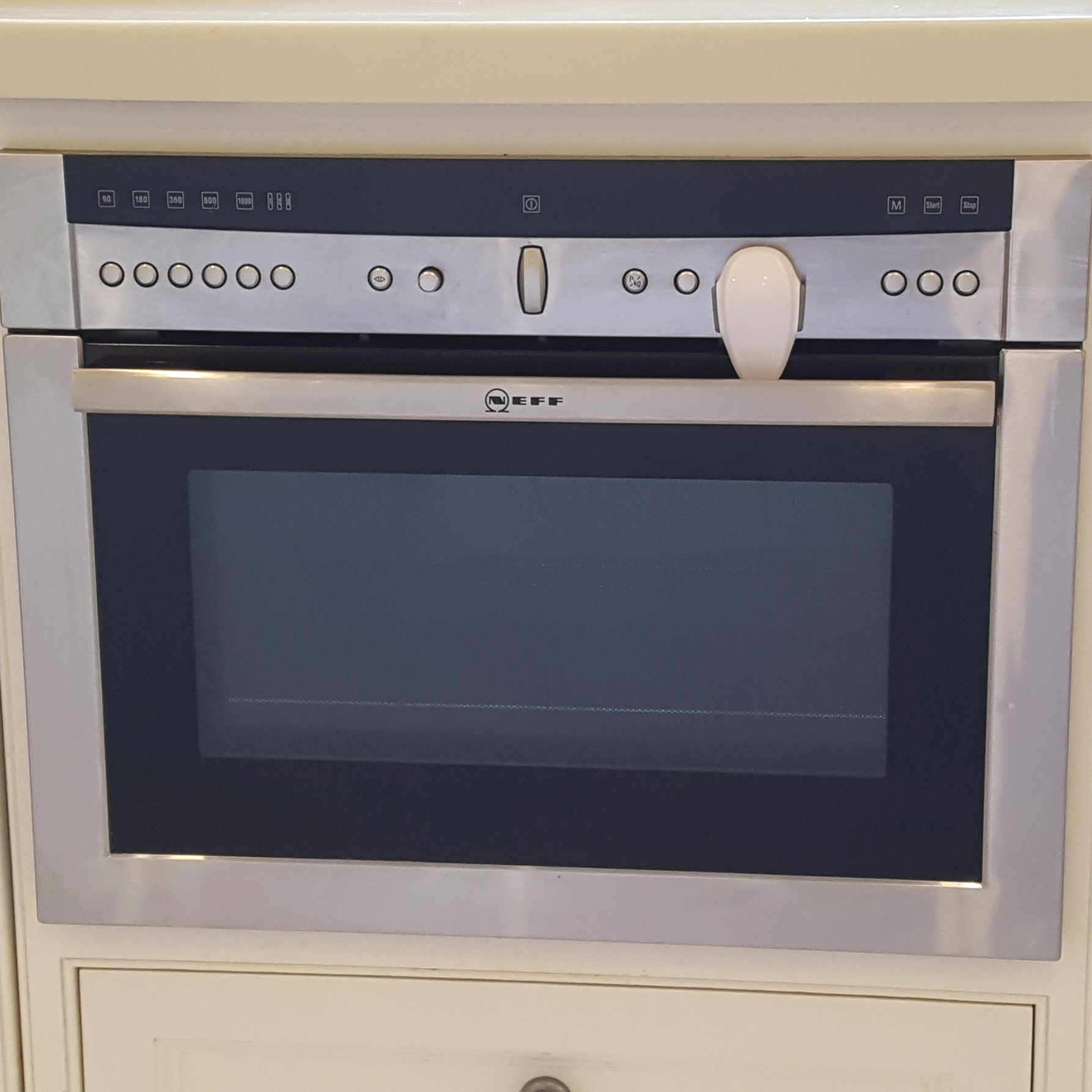 Ochranná pojistka na troubu