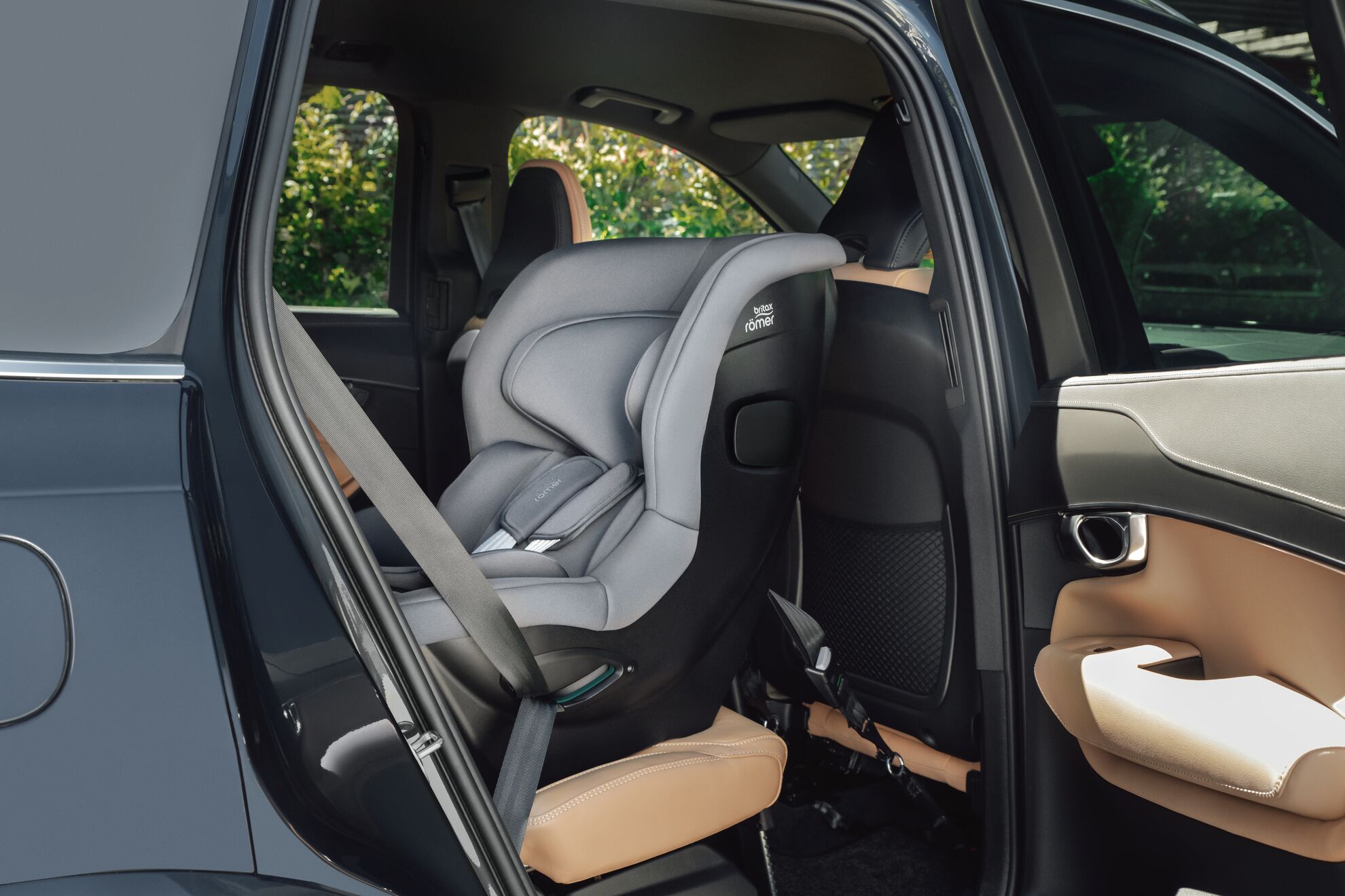 Autosedačka Safe-Way M, Space Black