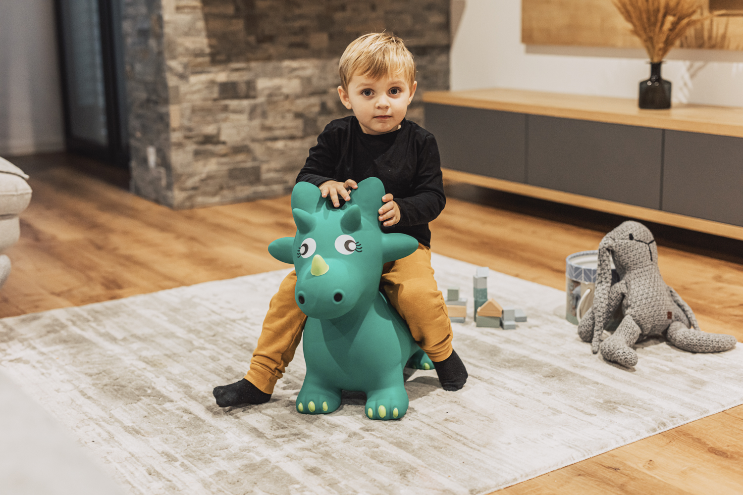 Hopsadlo Skippy, Deer